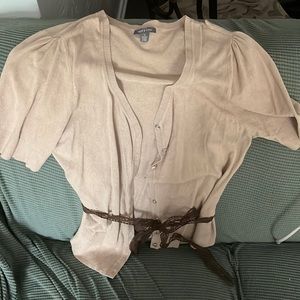 Short-sleeved cardigan